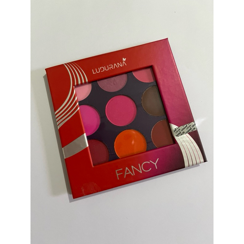 Paleta de Sombras Fancy Ludurana