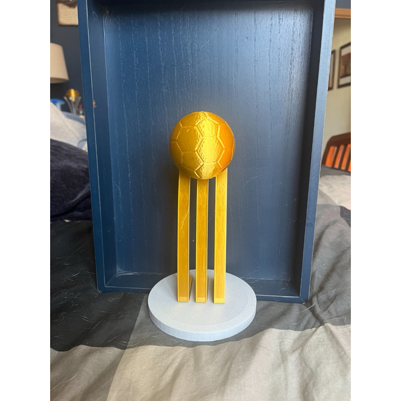 Troféu Bola de Ouro da Copa do Mundo - 18cm