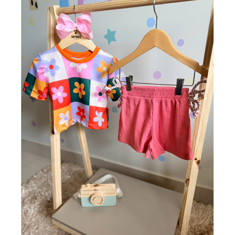 Conjunto Infantil Menina 4/10/12 anos Blusa Estampada + Short Texturizado verão moda infantil