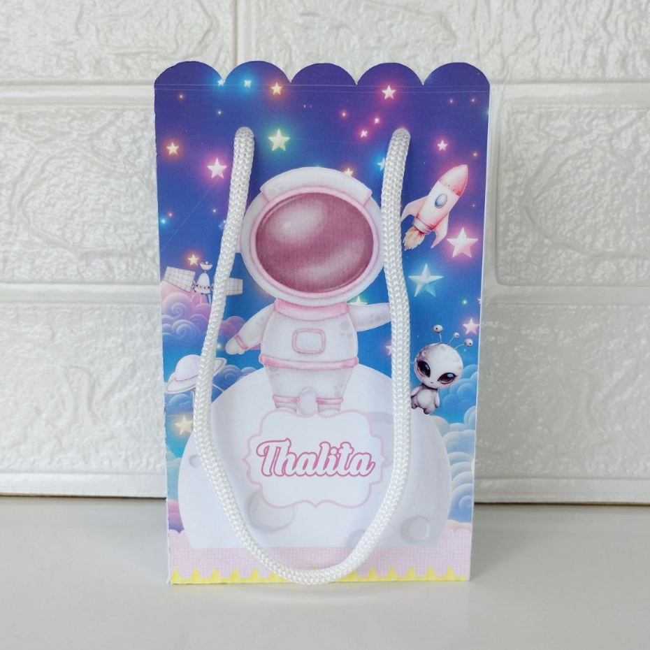 Sacolinha P  ASTRONAUTA MENINA Personalizados /Lembrancinha de Festa /Aniversário
