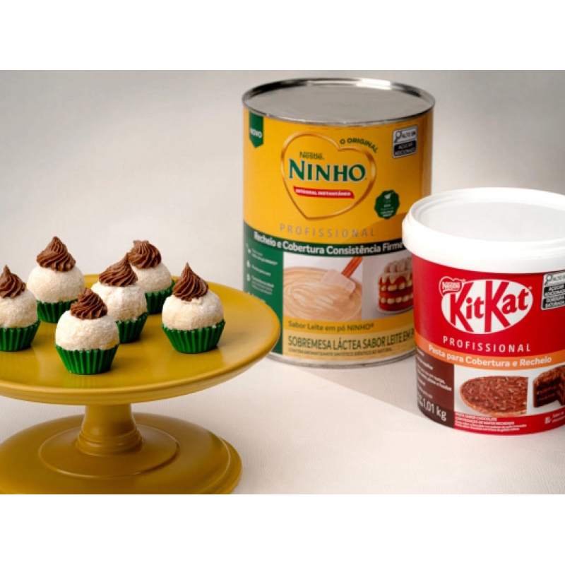 Recheio e Cobertura Sabor Ninho Consistente Firme 2,61kg - Nestle