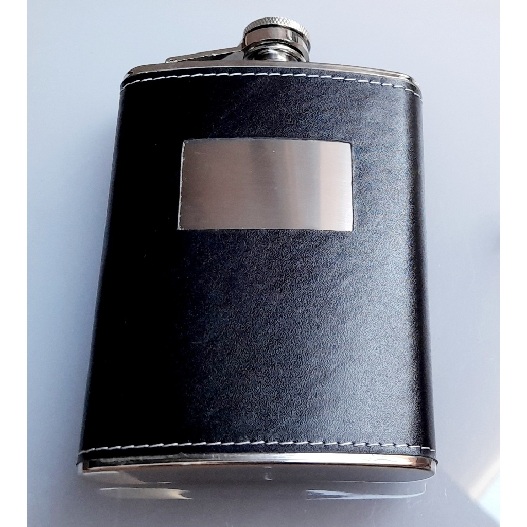 Cantil De Bolso Hoyle Porta Bebida Aço Inox Cor Preta 7oz/207ml