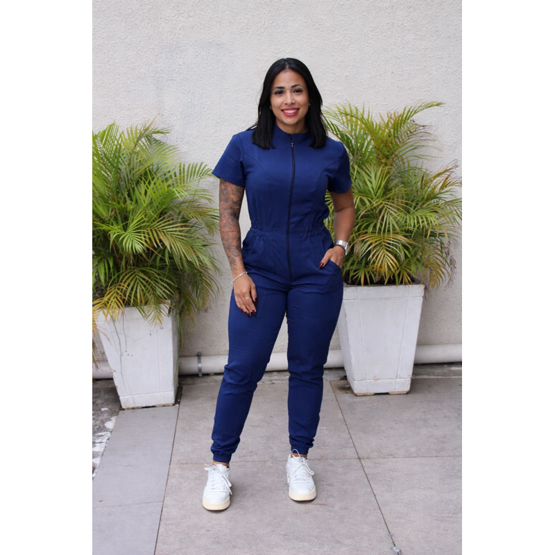Macacão Cirurgico privativo Enfermagem ou estetica Linha Luxo Jogger Gola Padre Two Way cor azul marinho em Oferta na Shopee