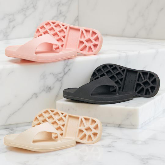 Chinelo Feminino Flipp Lançamento Leve Confortável com Design Atual Achadinho