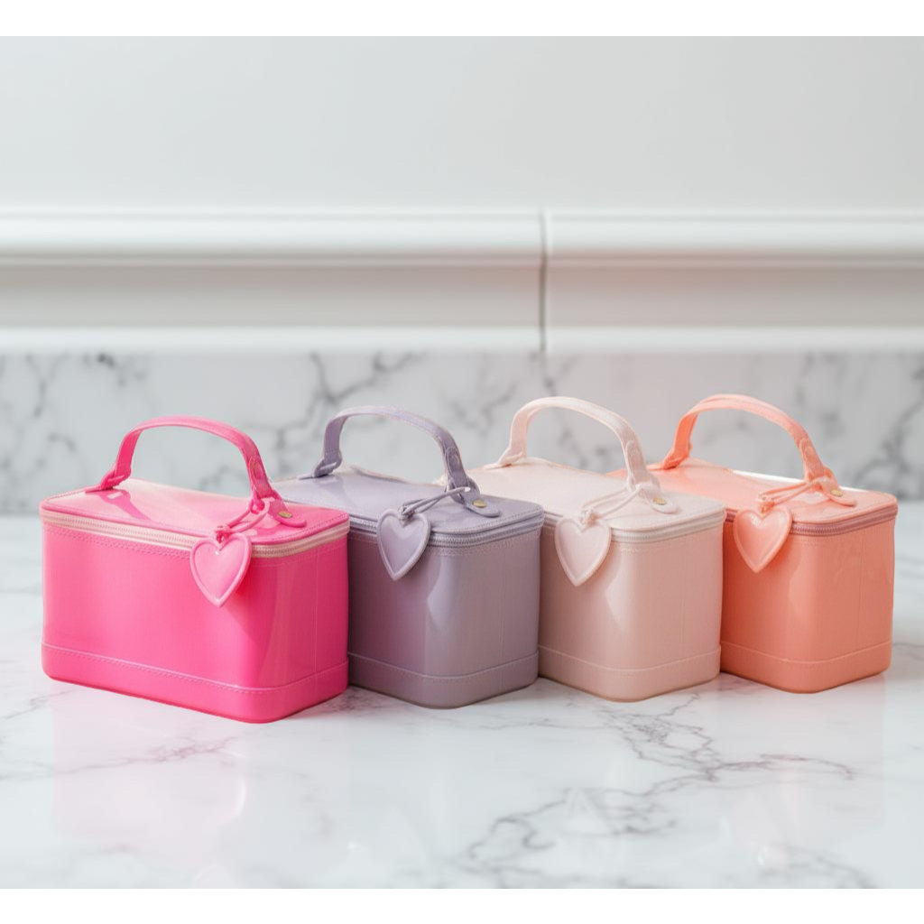 Bolsa Feminina Baú Pequena Estruturada com Coração Moderna e Elegante Achadinho