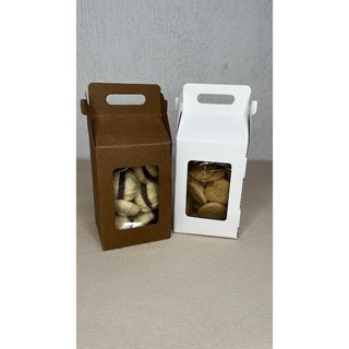 Caixa Lembrancinha com Alça | Kraft ou Branca | Embalagem para Doces, Páscoa e Festas MMFESTAS 147as em Oferta na Shopee