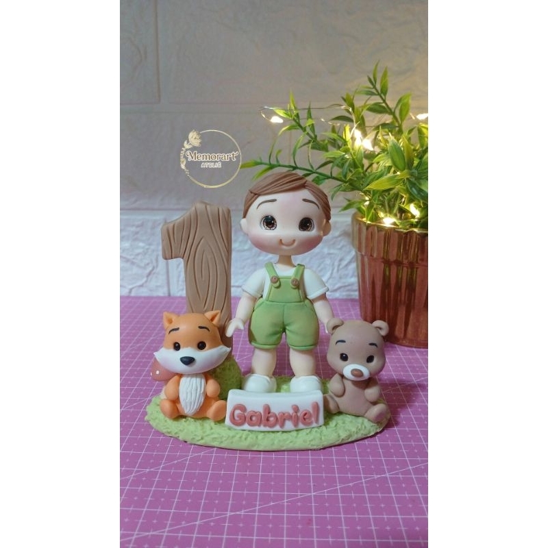 Vela de biscuit bosque encantado, floresta encantada menino