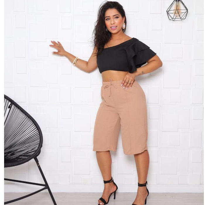 Bermuda Feminina Cintura Alta com Amarração – Tecido Leve Confortável | Moda Casual Elegante8