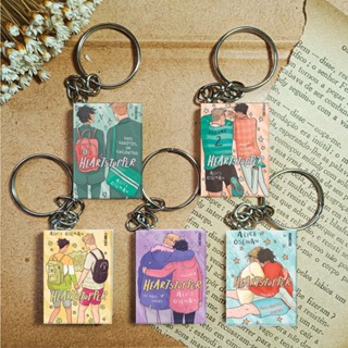 Chaveiro de mini livro - HEARTSTOPPER em Oferta na Shopee