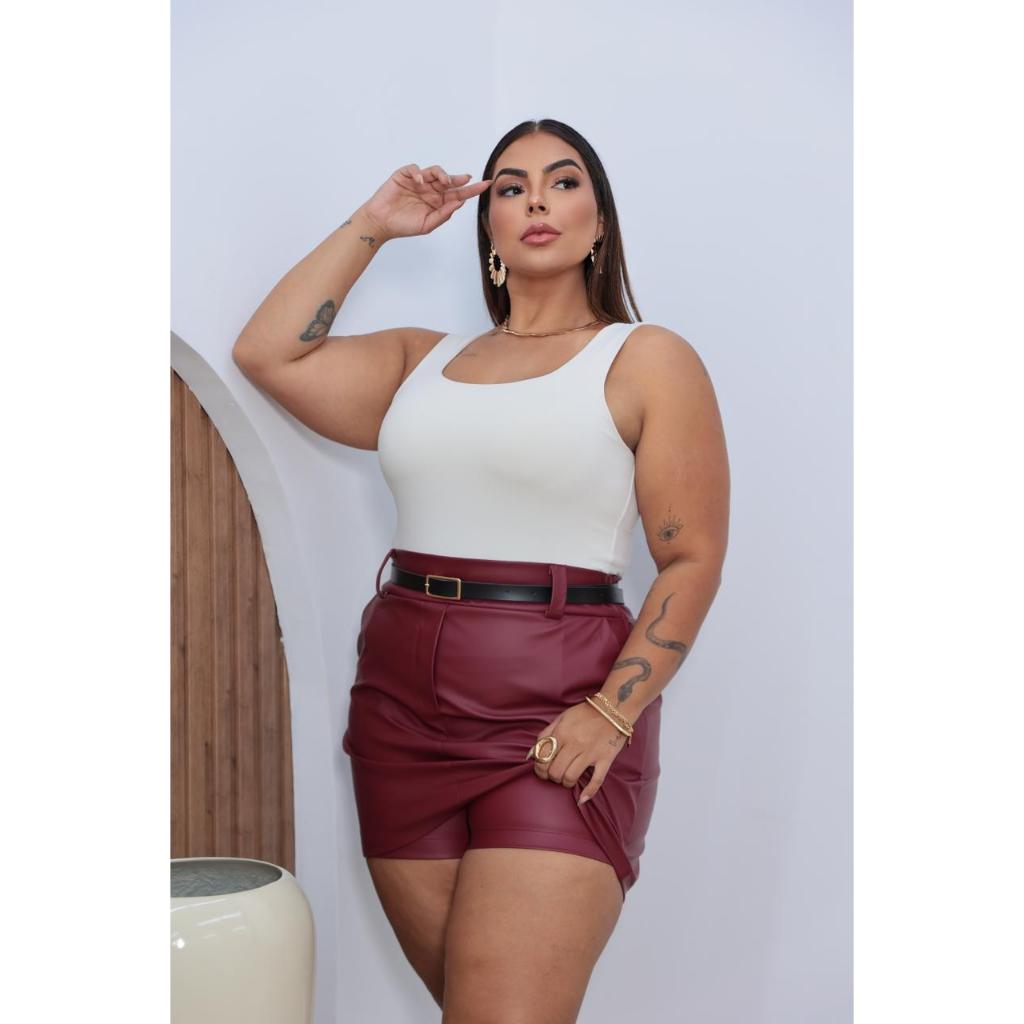 SHORTS SAIA PLUZ  SIZE CON CINTO COURO FEMENINO
