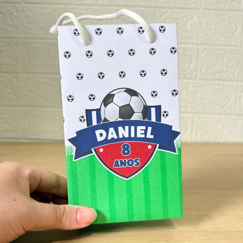 Sacolinha Surpresa Personalizada Futebol Lembrancinha de Festa PEGUE E MONTE