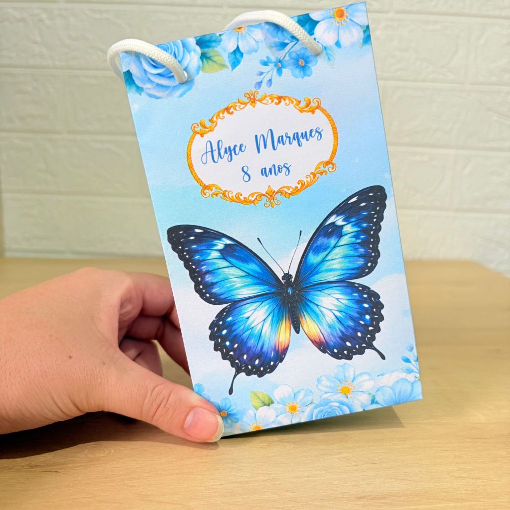 Sacolinha Personalizada Borboleta Azul Jardim Encantado  PEGUE E MONTE - Sacola Personalizada Suspresa - Lembrancinhas