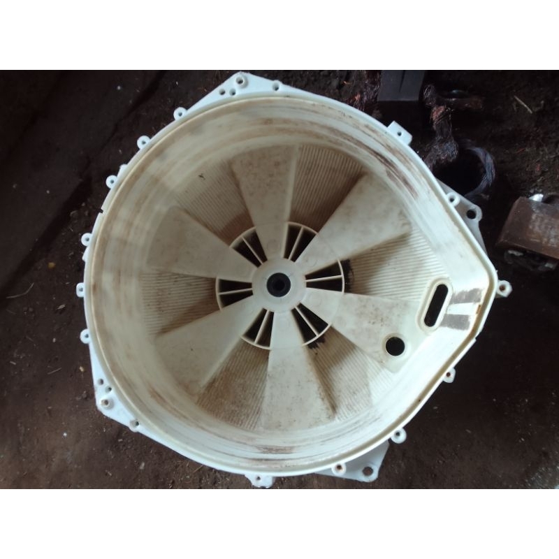 TANQUE TRASEIRO DA LAVADORA ELECTROLUX LE750 E LE50 5KG USADA EXCELENTE