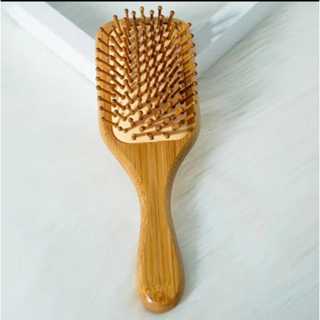 Escova de Cabelo de Bambu Natural - Anti Frizz com Massageador Capilar Profissional-Ideal para Uso Diário-Cabeleleiros. em Oferta na Shopee