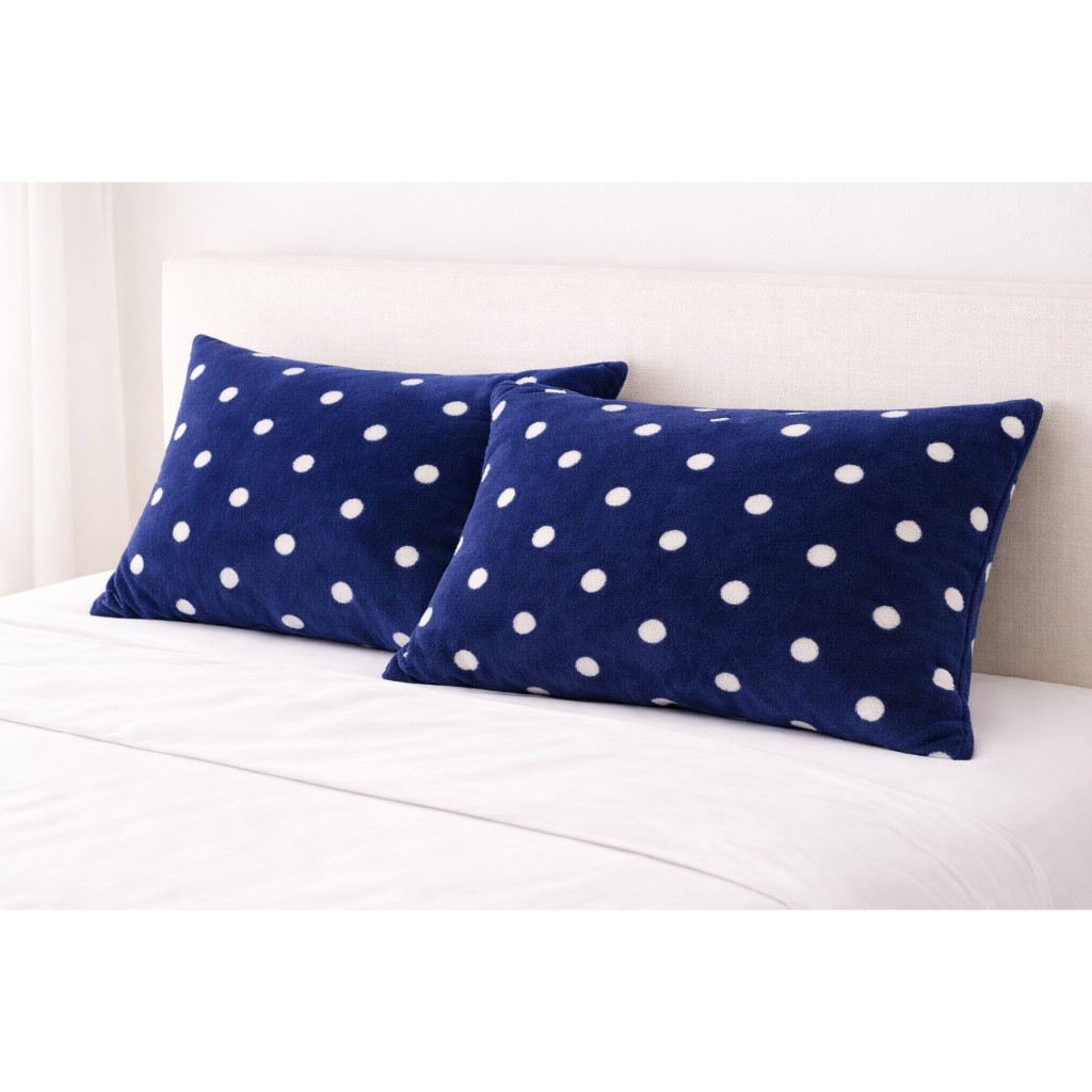 Kit 2 Fronhas Flannel Poá Fleece Plush Macia Quente Inverno Aveludado Antialérgica Capa Travesseiros