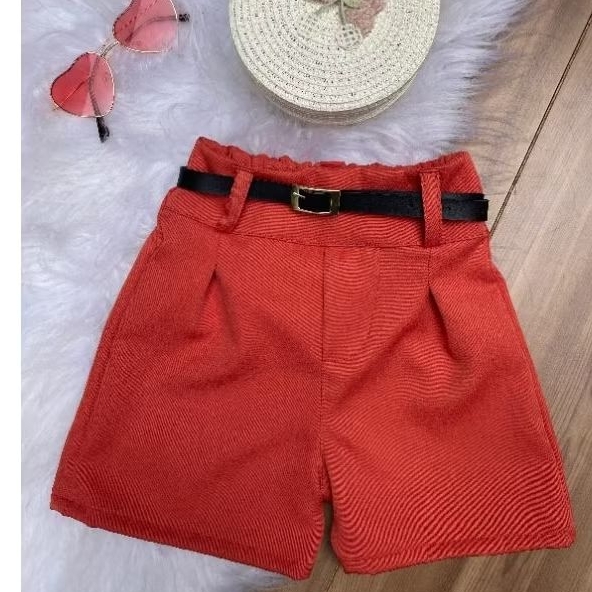 Short Infantil  Alfaiataria Menina  com Cinto Juvenil vai dos   4  anos aos 16 anos  com elástico nas costa