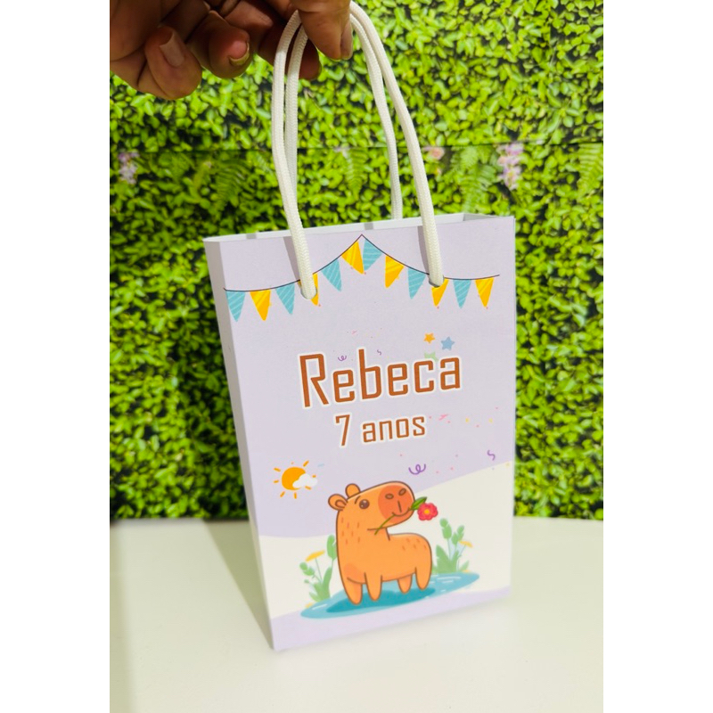 SACOLINHA P PERSONALIZADA CAPIVARA LILÁS / LEMBRANCINHA DE FESTA INFANTIL/PEGUE E MONTE