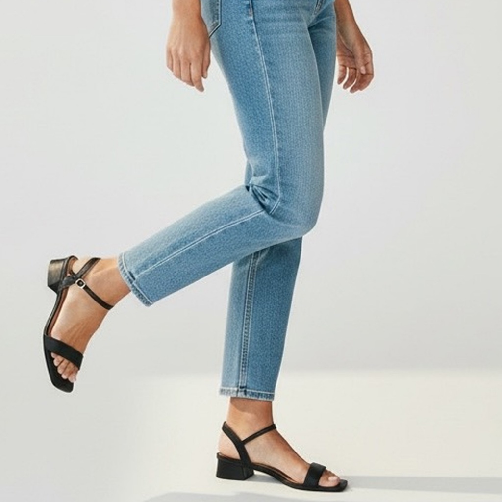 Sandália Feminina Tamanco Vizzano Original Salto Baixo Bloco Grosso Casual e ajustável