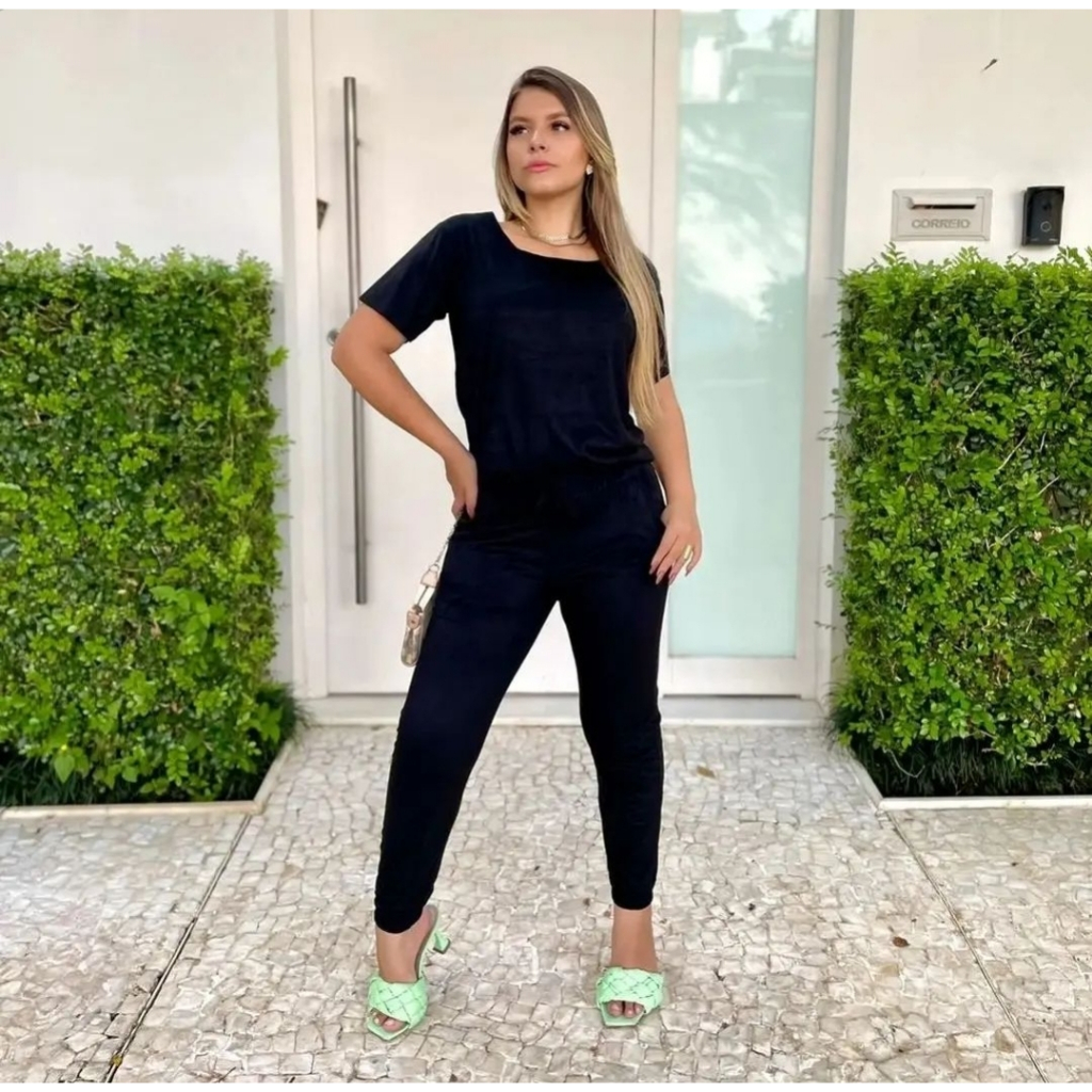conjunto de suede feminino conjuntinho calça jogguer e t shirt sued malha fria blogueira blusinha + calça