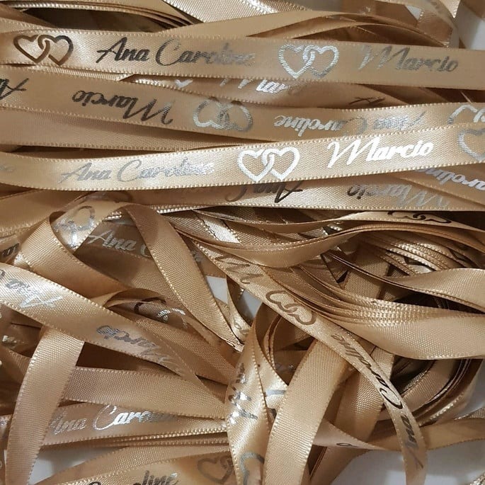 Fita de Cetim personalizada de 10mm em Hotstamping Dourado, Preto, Rosê, branco ou Prata em Oferta na Shopee