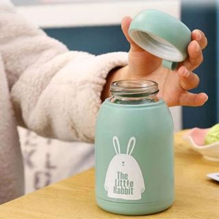 Garrafinha Vidro 320ml Infantil Coelho Rabbit Silicone Proteção Térmica Tampa Rosqueável Resistente em Oferta na Shopee