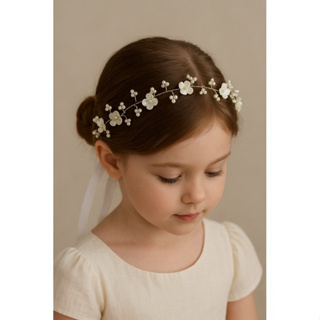 Tiara infantil Enfeite Coroa de Flores e Perolas Arranjo Daminha de Honra arco cabeça primeira comunhão batizado em Oferta na Shopee