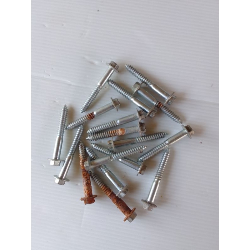 PARAFUSOS DO TANQUE DA LAVADORA ELECTROLUX LE750 LE50 USADOS