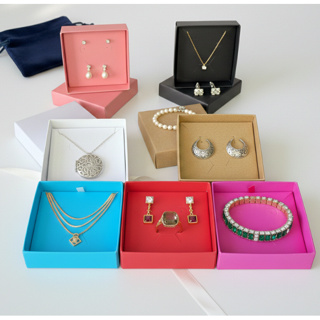 100 un. Caixinha papel cor PRETA, BRANCA, ROSÊ, PINK, VERMELHA, KRAFT, TURQUESA... bijus joias em Oferta na Shopee