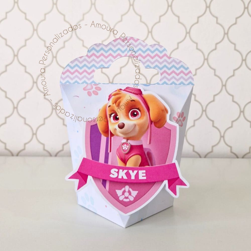 CAIXA TRIANGULOVE PERSONALIZADA PARA LEMBRANCINHAS SKYE - PATRULHA CANINA | CAIXINHA | ANIVERSARIO