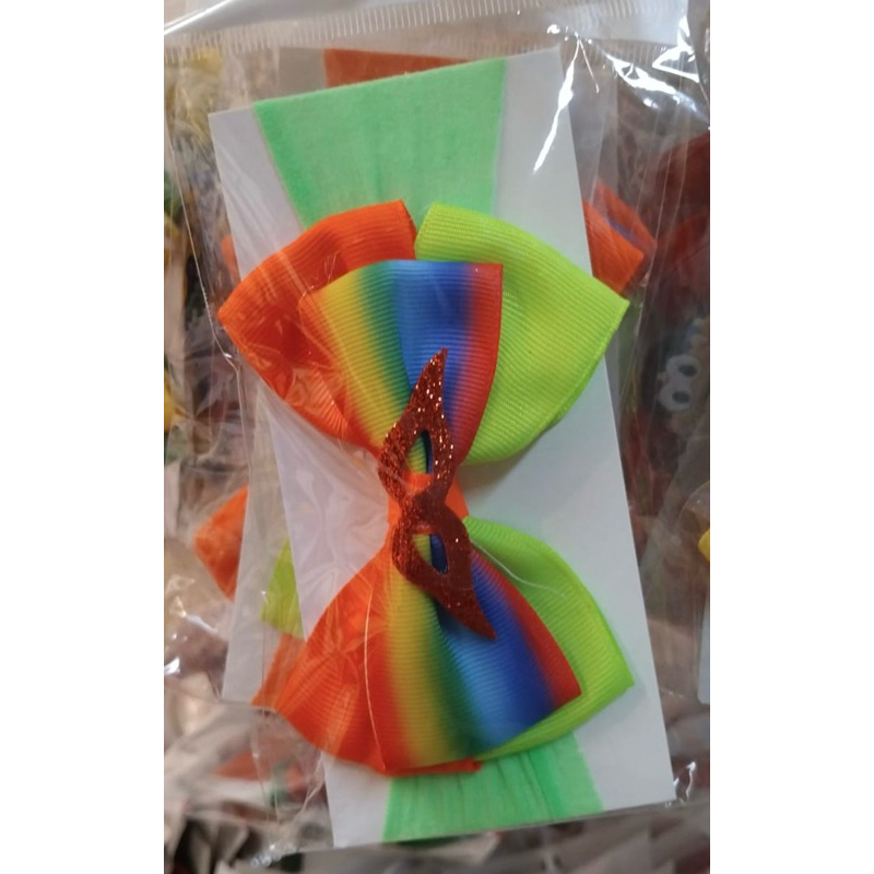 Laços De Bebê Na Faixa Em Meia LacinhoTiara Mesversario.e carnaval