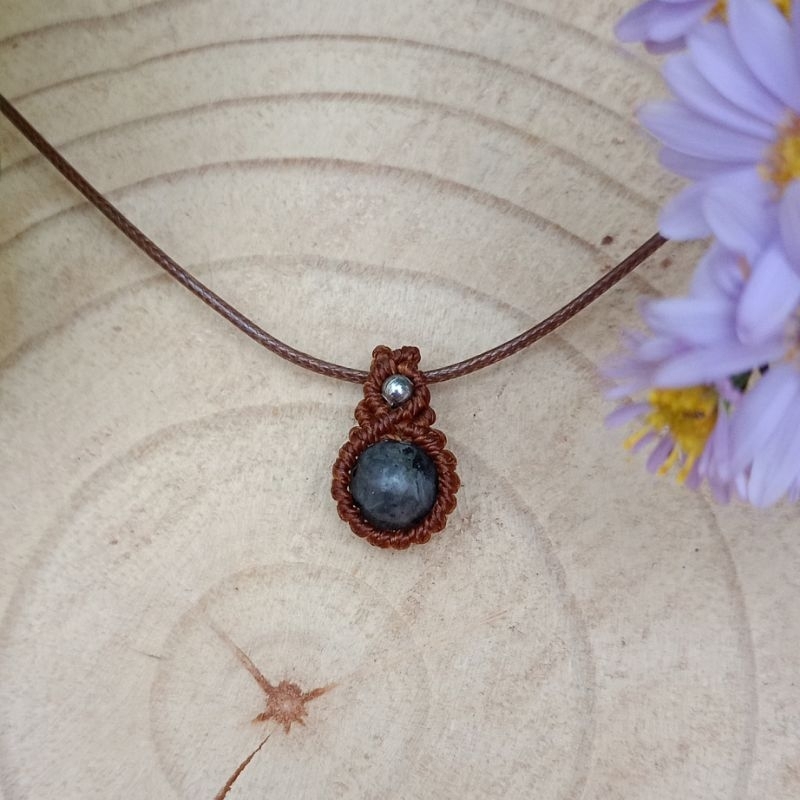 Colar Pedra Natural Macramê Simples Minimalista Delicado Ajustável em Oferta na Shopee