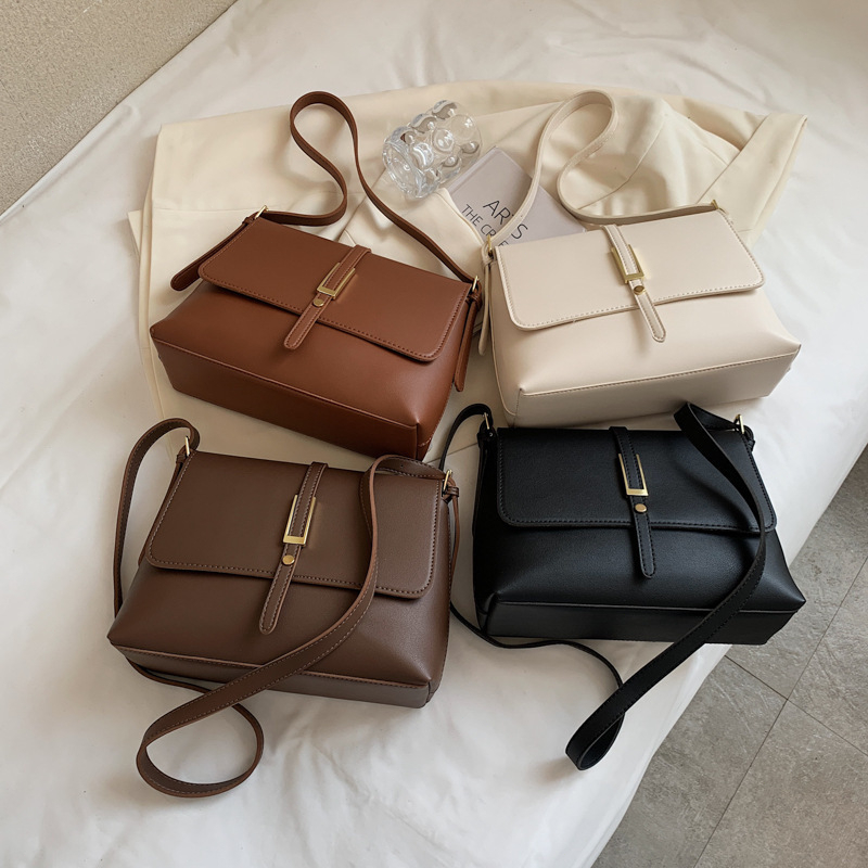 Bolsa Feminina Transversal PU Elegante com Fecho Metalico Casual