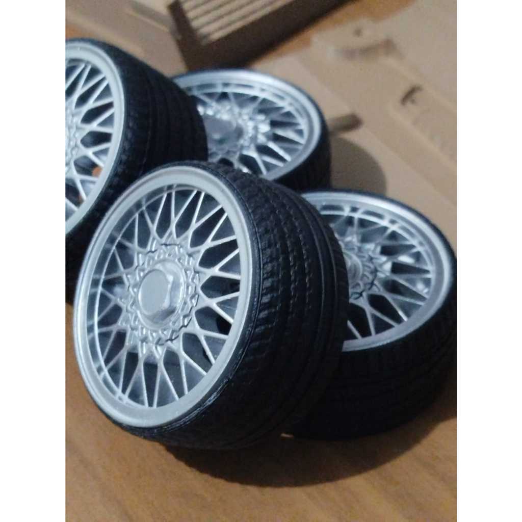 Jogo de Rodas Miniatura BBS 45mm Estilo Esportivo Realista