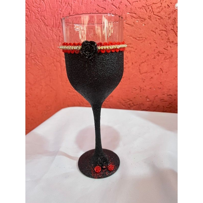 Taça dama da noite, 7 catacunbas, pomba gira da falanges de Maria mulambo .Maria Padilha!