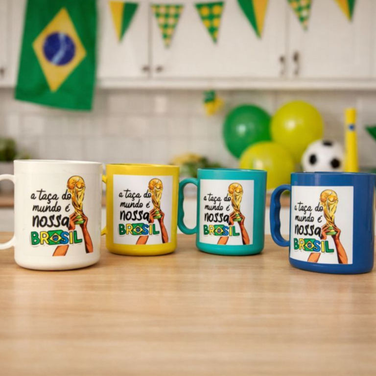 30 Copos tematica seleção brasileira taça do mundo é nossa brasil torcida futebol verde amarela azul