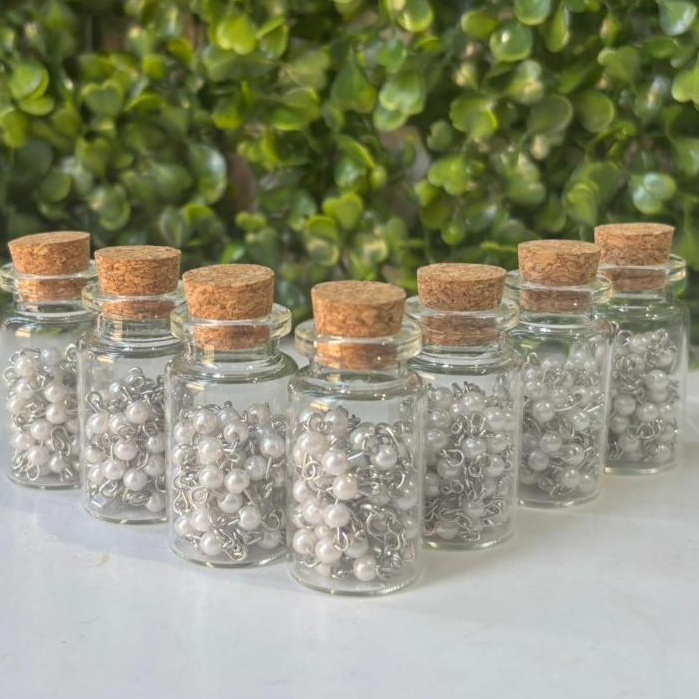 Kit 20 Terço Lembrancinha No Vidrinho Perola Branco Pescoço 1° Eucaristia Crisma Batizado