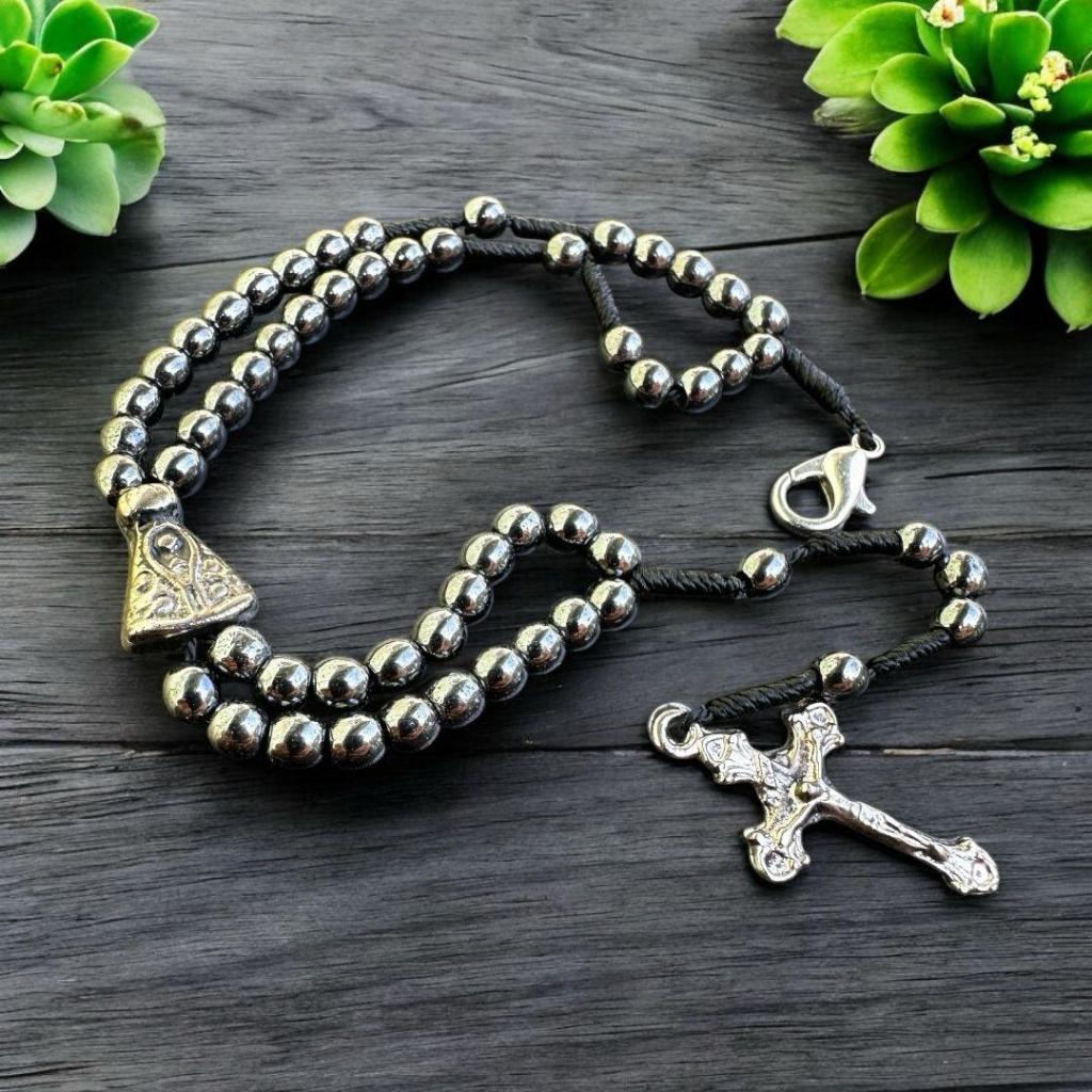 Terço De Pulso Pedra Hematita Aparecida  NOVIDADE Pulseira Religiosa para Proteção