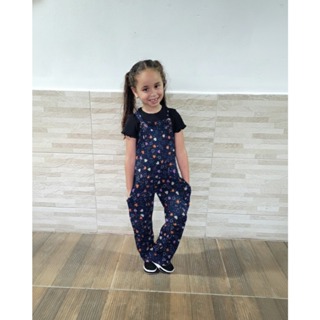 Macacão jardineira feminina infantil com regulagem e bolso do 4 ao 12 anos em Oferta na Shopee