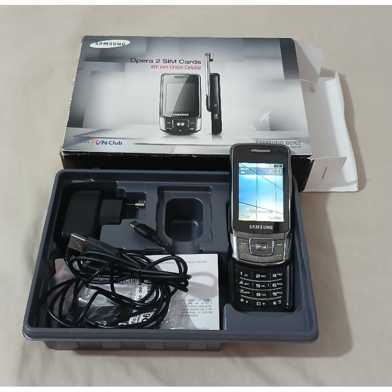 **COM DEFEITO** Celular Antigo Slide Samsung B5702 Na Caixa Completo (USADO) **COM DEFEITO**
