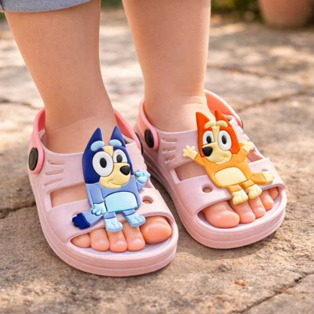 Sandália Infantil Menina e Menino Papete Fofurinha Com Personagem do Bluey & Bingo