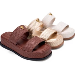 Sandália Feminina Lumiss Tamanco Flatform Bico Quadrado Tressê Enfeite Metalizado
