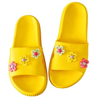 Chinelo Nuvem Slide muito macio personalizado com Pin a sua escolha- chinelo personalizado para você