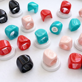 Anéis Acrílico Geométrico em Oferta na Shopee