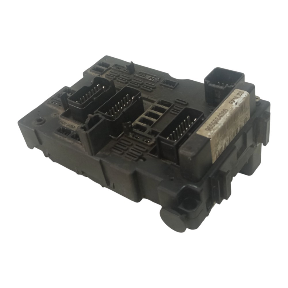 Caixa Fusiveis Bsm Citroen C3 C4 Peugeot 206 207 2008 A 2011
