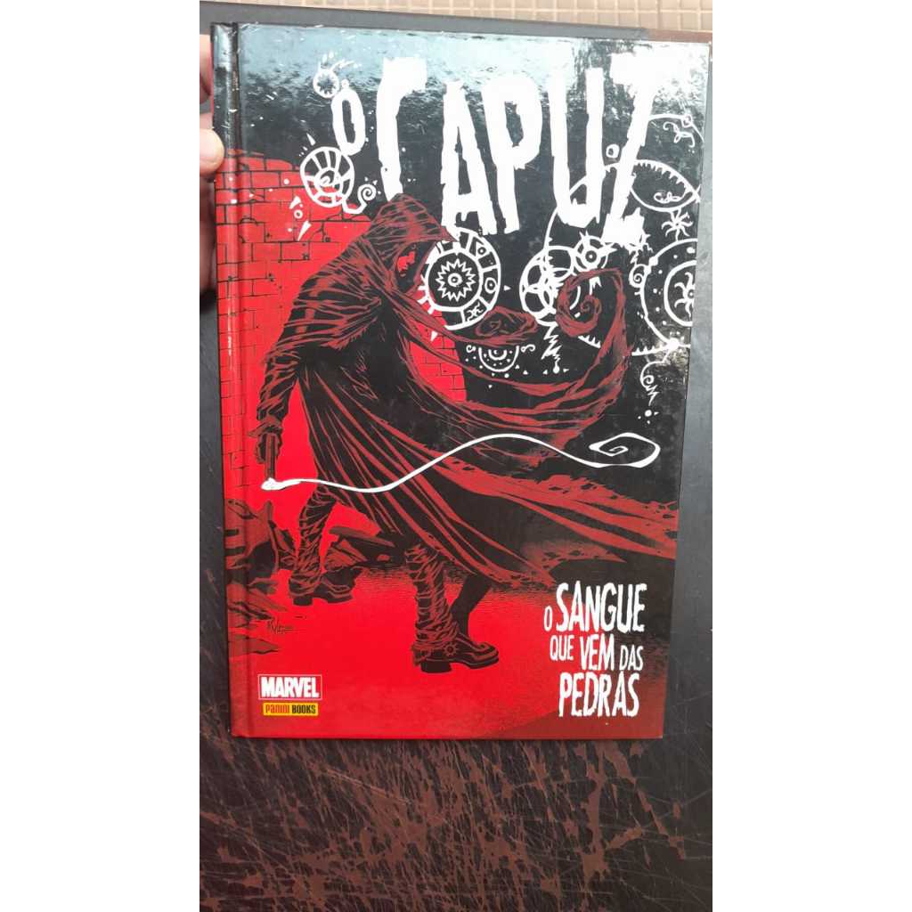 O Capuz O Sangue que Vem das Pedras - Brian K. Vaughan/ Kyle Hotz