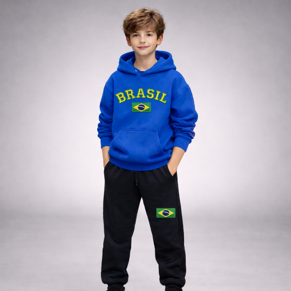 Conjunto Moletom Infantil Brasil com Capuz Estampa DTF Efeito Bordado Calça Moletom