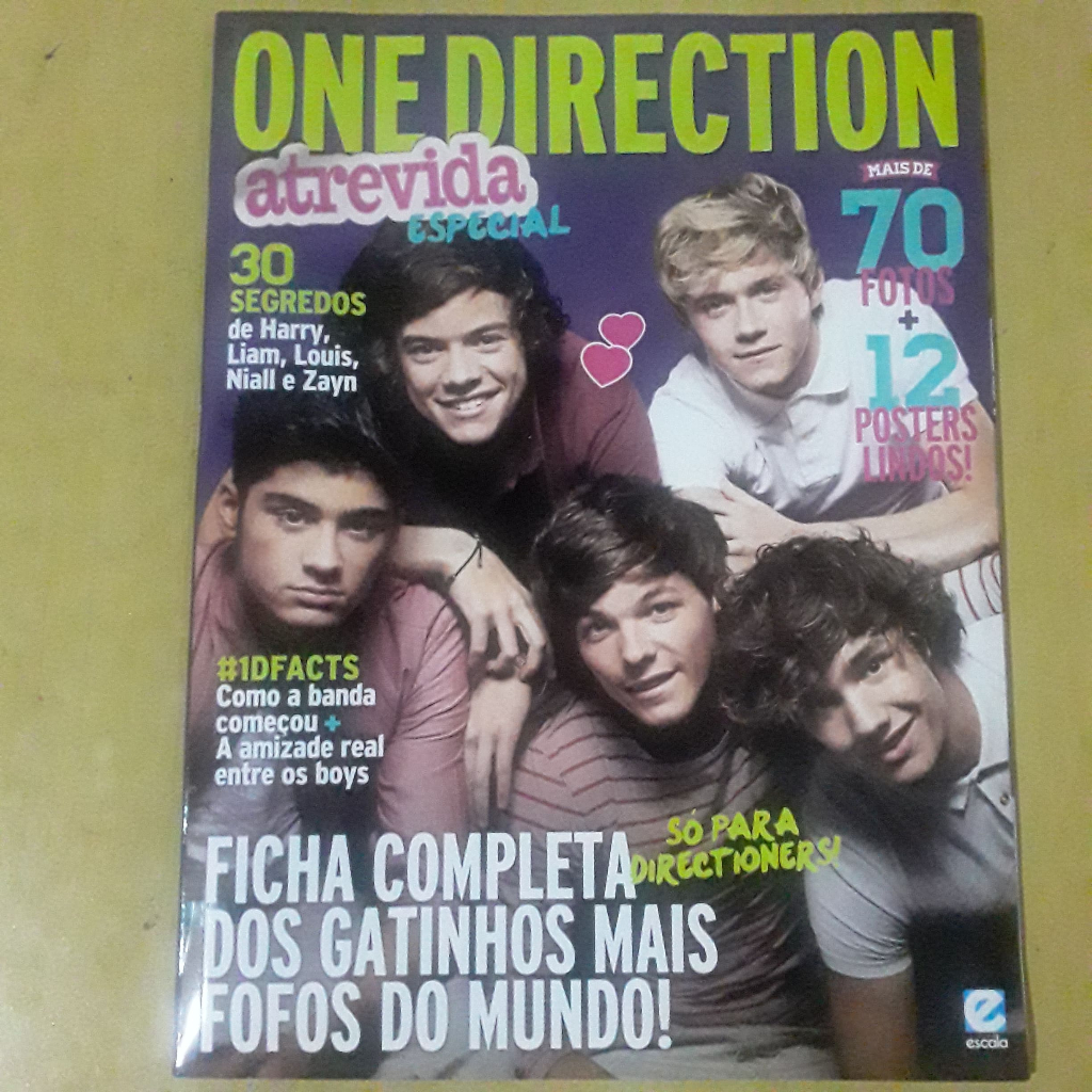 REVISTA ATREVIDA ESPECIAL ONE DIRECTION + 5 MINI LIVROS + DE 70 FOTOS E 12 PÔSTERES FICHA COMPLETA DA BANDA