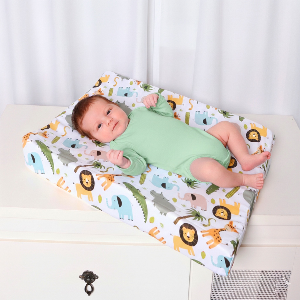 Trocador De Fraldas Anatômico Impermeável Menino Menina para Cômoda e Berço 01 Peça