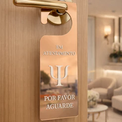 Placa Acrílica Espelhada para Porta Atendimento