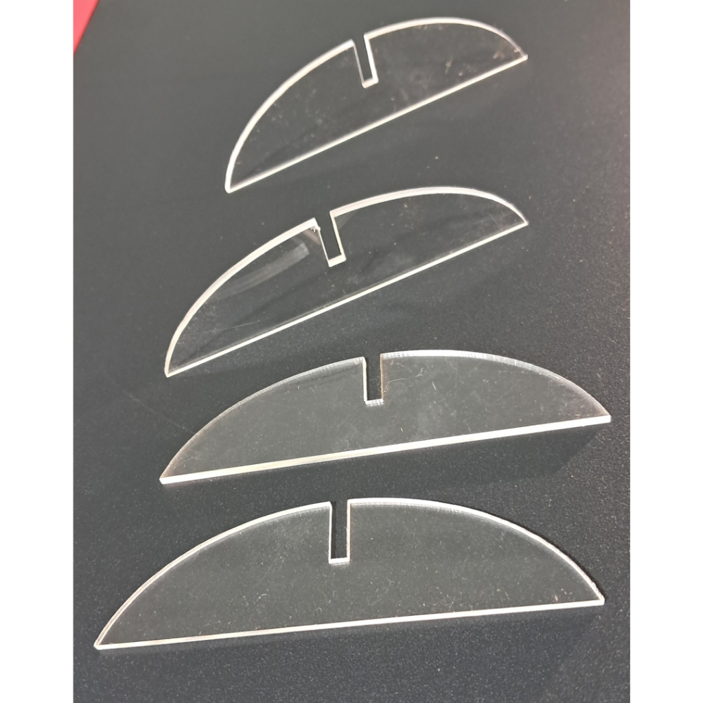 Kit 8 Pezinhos de Acrílico Transparente para Displays de MDF Luxo e Estabilidade Suporte em Acrílico
